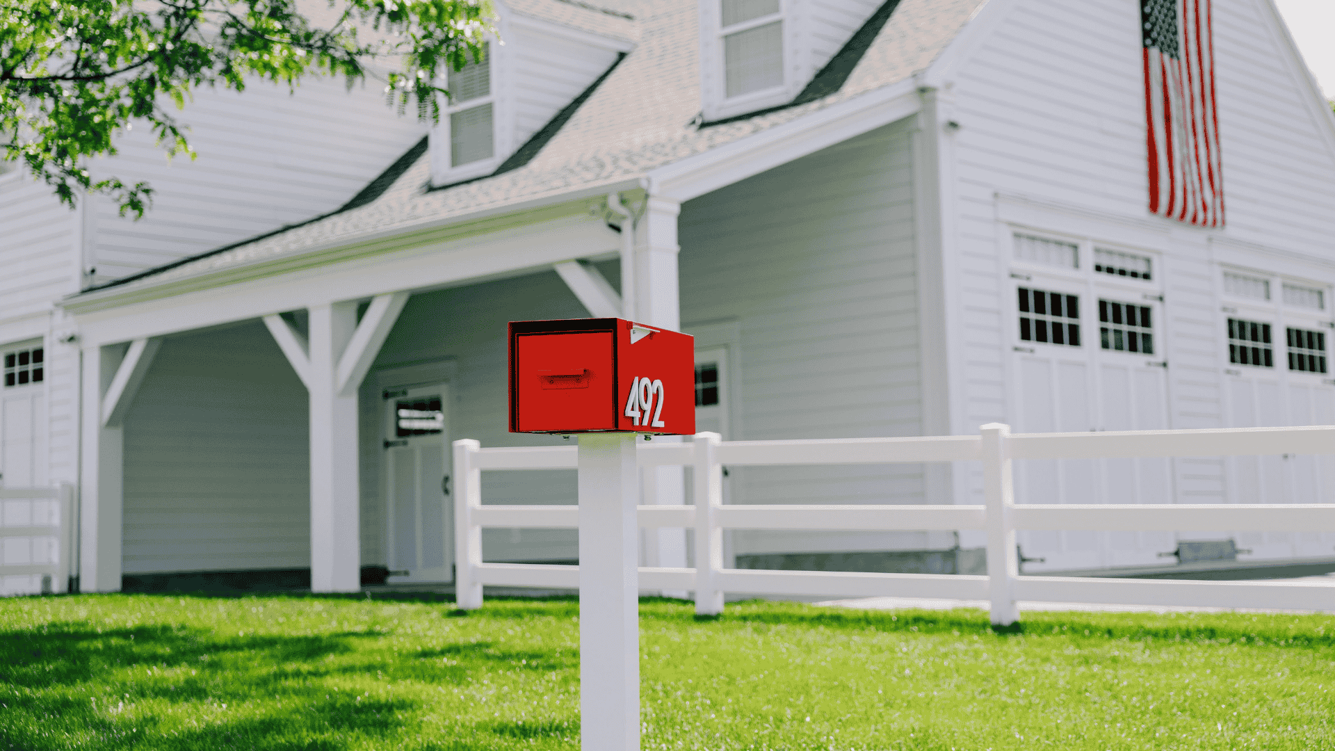 5 FREE Curb Appeal Hacks You Can Do This Weekend