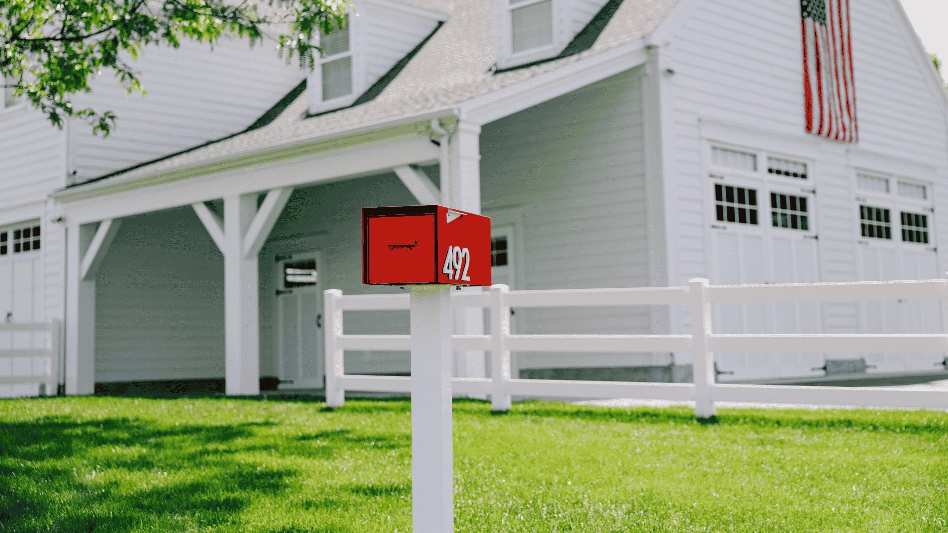 Choosing Mailbox Numbers That Pop for Improved Curb Appeal
