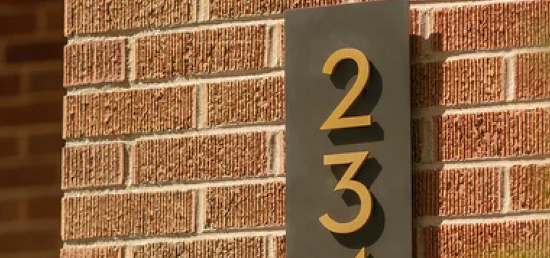 Address Planters & Plaques